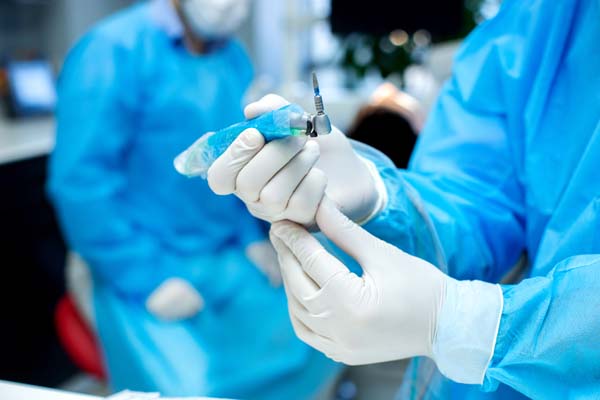 Does Wisdom Tooth Extraction Require Invasive Surgery From An Oral Surgeon?